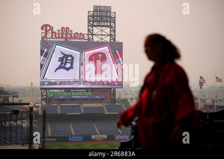 Phillies-Tigers game not postponed due to Philly's air quality