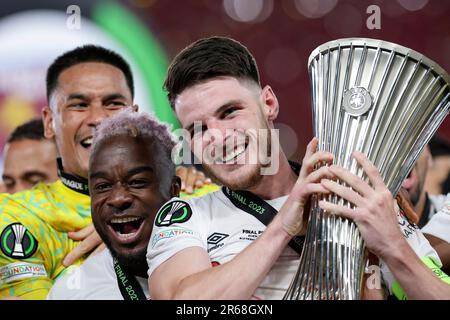 Prague, Czech Republic. 07th June, 2023. Declan Rice of West Ham United lifts the trophy as he celebrates with team mates at the end of the Conference League Final between ACF Fiorentina and West Ham United FC at Eden Arena stadium in Prague (Czech Republic), June 7th, 2023. Credit: Insidefoto di andrea staccioli/Alamy Live News Stock Photo