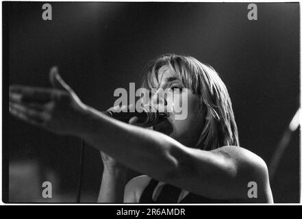 MEL C, CONCERT, SOLO, 2000: Former Spice Girl Mel C – Melanie Chisholm – playing live solo at Cardiff St David’s Hall on 21 September 2000. Photograph: Rob Watkins.  INFO: Mel C, born Melanie Chisholm on January 12, 1974, in Whiston, England, rose to fame as a member of the Spice Girls in the '90s. Her solo career flourished with hits like 'Never Be the Same Again,' showcasing her enduring talent. Stock Photo