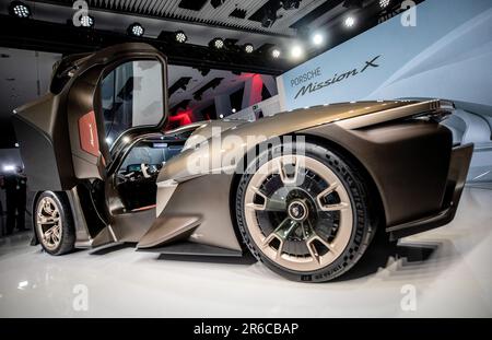 Porsche mission x concept hi-res stock photography and images - Alamy