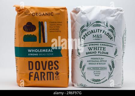 Two bags of 1.5kg Flour Doves Farm Organic Wholemeal and M&S very Strong Canadian Speciality White Bread Flour Stock Photo