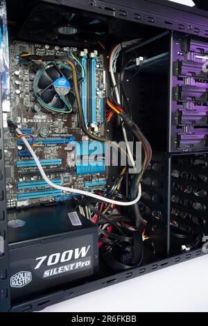 A home computer with the side panel removed Stock Photo - Alamy