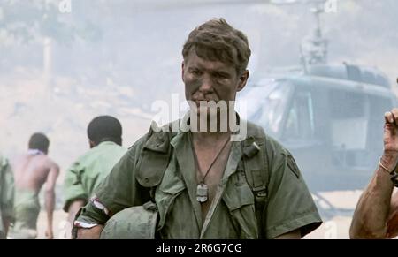 PLATOON (1986) – Movie Valhalla