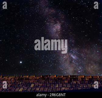 Views of the summer Milky Way from the island of Oahu, Hawaii Stock ...