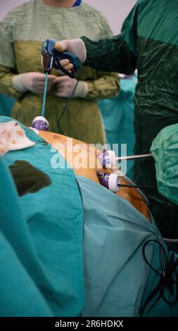 Lose weight while you sleep by drinking simple two-ingredient juice before bed