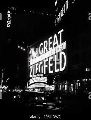 1930s 1936 MOVIE MARQUEE HOTEL ASTOR NEW YORK CITY TIMES SQUARE SHOWING THE GREAT ZIEGFELD ASTOR CINEMA BROADWAY 45TH STREET - q74366 CPC001 HARS NORTH AMERICAN MIDTOWN NEON URBAN CENTER FILMS CINEMAS LEISURE NAME EXCITEMENT EXTERIOR FAMOUS LOW ANGLE GOTHAM IN NYC 45TH STREET CONCEPTUAL NEW YORK 1936 CITIES NEW YORK CITY ASTOR MOTION PICTURE MOTION PICTURES TIMES SQUARE BROADWAY NIGHTLIFE ASTOR HOTEL BIG APPLE BLACK AND WHITE OLD FASHIONED ZIEGFELD Stock Photo