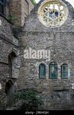 Ruins of Winchester Palace, built in the 12th century, London, England Stock Photo