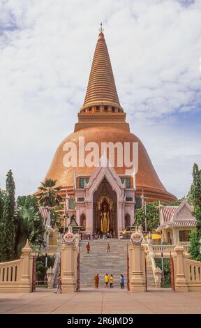 Phra Pathommachedi or Phra Pathom Chedi is stupa in a Buddhist temple in the town of Nakhon Pathom in Nakhon Pathom Province, Thailand. Stock Photo