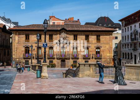 Old town, Oviedo, UNESCO World Heritage Site, Asturias, Spain, Europe Stock Photo