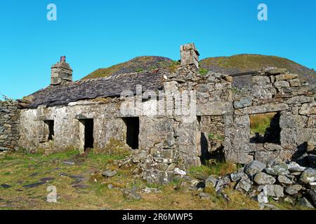 This derelict stone cottage is close to Marchllyn Bach Reservoir in Snowdonia. Stock Photo