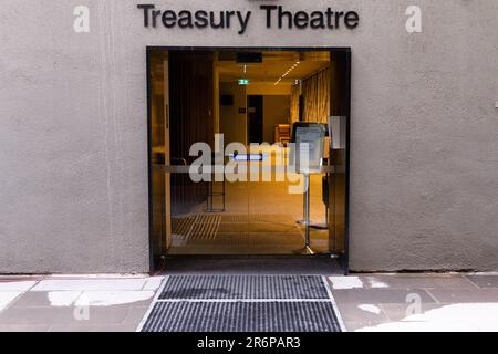 MELBOURNE, AUSTRALIA - SEPTEMBER 26: A view of the entrance to Treasury place during a press conference at Treasury Theatre on September 26, 2020 in Melbourne, Australia. Victoria's health minister Jenny Mikakos has resigned on Saturday after the hotel quarantine inquiry. Premier Daniel Andrews gave evidence on the final day of the inquiry on Friday saying he regarded Jenny Mikakos accountable for the program that ultimately led to Victoria's COVID-19 second wave. Stock Photo