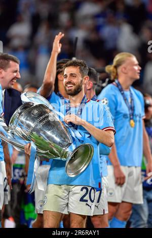 Bernardo Silva atira Real Madrid 'ao tapete' e guia City até Istambul