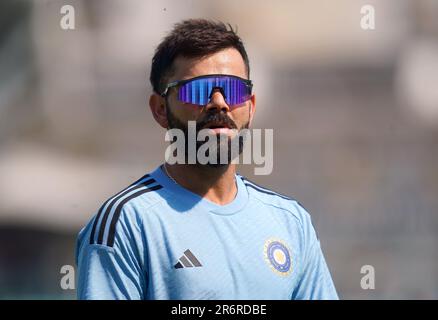 India's Virat Kohli warming up before the start of play on day five of the ICC World Test Championship Final match at The Oval, London. Picture date: Sunday June 11, 2023. Stock Photo