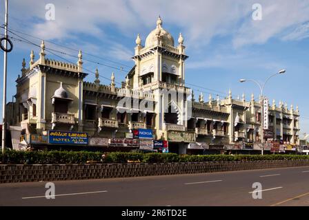 Siddique Sarai Choultry, its Moorish architecture revealing where Indo, Saracenic had its roots Chennai, Tamil Nadu, Asia Stock Photo