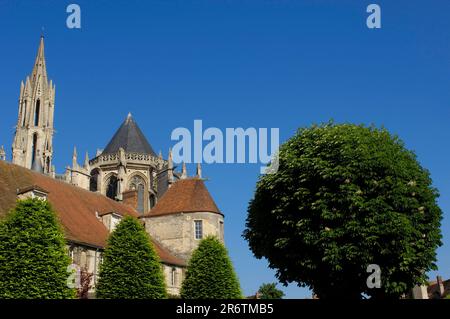Senlis Cathedral, Notre-Dame de, Senlis, Oise, Picardy, France Stock Photo
