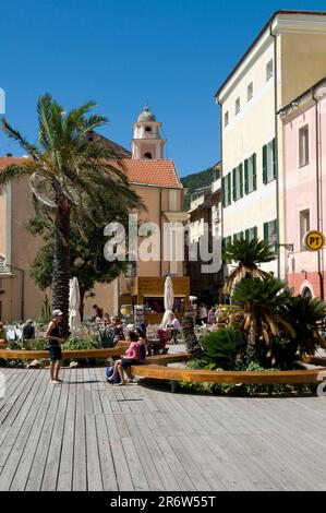 Piazza Airaldi e Durante, Alassio, Italian Riviera, Liguria, Italy Stock Photo