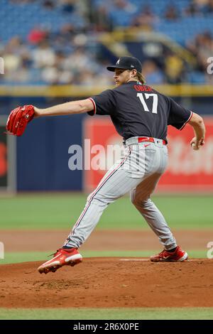 St. Petersburg, FL USA; Minnesota Twins starting pitcher Bailey Ober (17) delivers a pitch during an MLB game against the Tampa Bay Rays on Thursday, Stock Photo