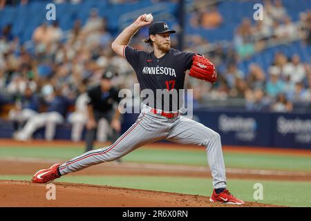 St. Petersburg, FL USA; Minnesota Twins starting pitcher Bailey Ober (17) delivers a pitch during an MLB game against the Tampa Bay Rays on Thursday, Stock Photo