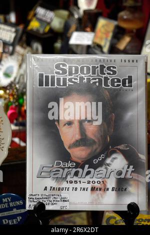 A 2001 commemorative issue of Sports Illustrated magazine featuring NASCAR driver Dale Earnhardt Sr. for sale in an antique shop in Bridstol, Virginia Stock Photo