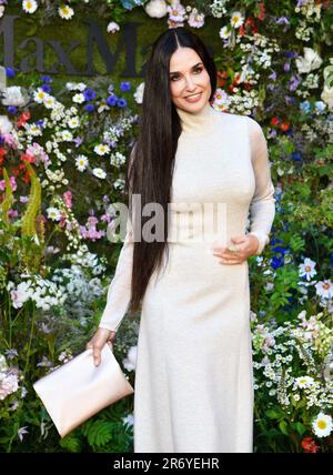 Stockholm, Sweden. 11th June, 2023. Demi Moore arrives at Max Mara's fashion show at Stockholm City Hall, Sweden, June 11, 2023.Photo: Karin Tornblom/TT/code 2377 Credit: TT News Agency/Alamy Live News Stock Photo