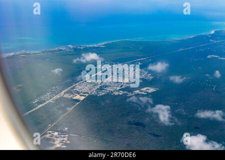 Oblique angle aerial view Caribbean coast Joaquín Zetina Gasca, Puerto Morelos and Cozumel Island, Quintana Roo, Yucatan peninsula, Mexico Stock Photo