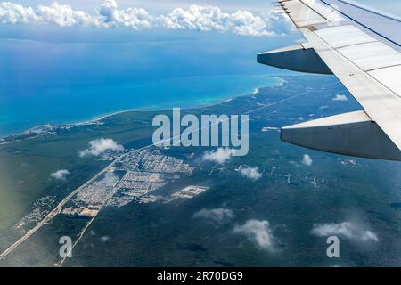 Oblique angle aerial view Caribbean coast Joaquín Zetina Gasca, Puerto Morelos and Cozumel Island, Quintana Roo, Yucatan peninsula, Mexico Stock Photo