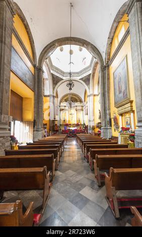 Catholic Santa Veracruz Church (Iglesia de la Santa Veracruz) in Mexico City. Stock Photo