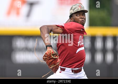 Alabama - NCAA Baseball : Alton Davis II - Cardinal II Jersey