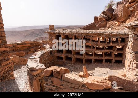 An old beehive in the Id Aissa agadir, an old granary in Amtoudi, Morocco Stock Photo