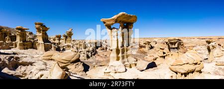 The Alien Throne. Otherworldly hoo doos in remote, rural New Mexico, USA. Stock Photo