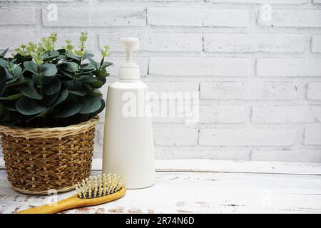 Clean towels, Shampoo, Liquid Soap with Other Toiletry and interior  accessories with copy space Stock Photo - Alamy