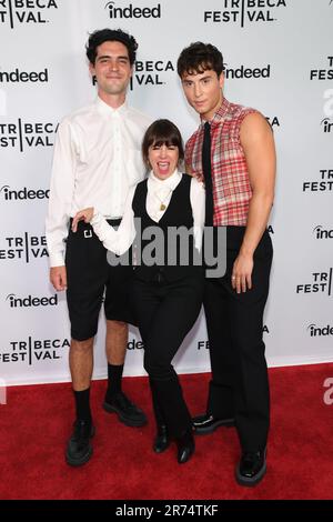 Terrence O'Connor, Natasha Leggero and Benito Skinner walking the red