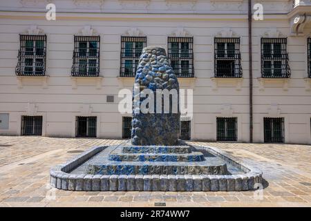 Lapis Lazuli Brunnen fountain in Ballhausplatz, Vienna, Austria Stock Photo