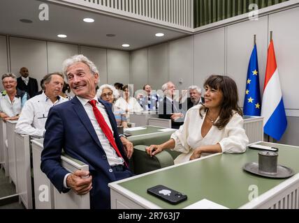 THE HAGUE - Paul Rosenmoller (GroenLinks) and Mei Li Vos (PvdA) during the first meeting of the newly elected Senate. ANP SEM VAN DER WAL netherlands out - belgium out Stock Photo
