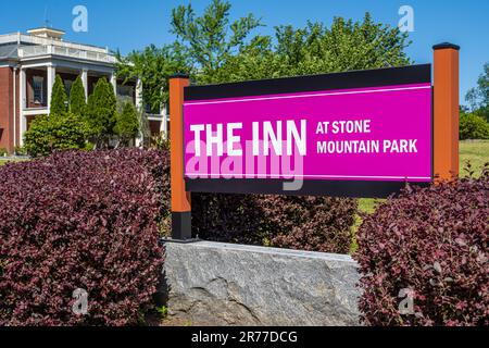 The Inn at Stone Mountain Park, across from the Confederate Memorial Carving, in Atlanta, Georgia. (USA) Stock Photo
