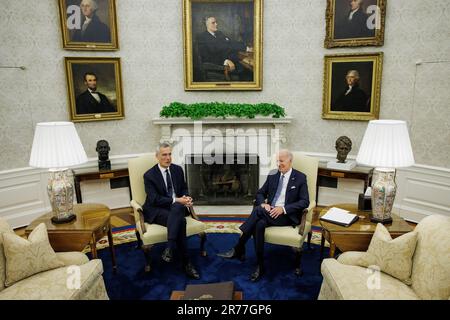Washington, Vereinigte Staaten. 13th June, 2023. United States President Joe Biden meets with NATO Secretary General Jens Stoltenberg in the Oval Office at the White House on June 13, 2023 in Washington, DC Credit: Samuel Corum/Pool via CNP/dpa/Alamy Live News Stock Photo