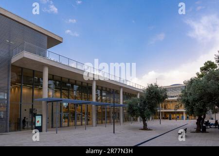 Exterior of the new building of Bezalel School of Art designed by Japanese architects Kazuyo Sejima and Ryue Nishizaw of the Japanese architectural firm SANAA located in Migrash HaRusim (Russian Compound) in West Jerusalem Israel Stock Photo