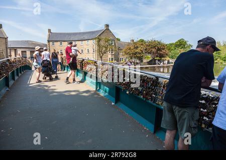 Weir Bridge in Bakewell,Derbyshire,England, UK with its array of padlocks attached Stock Photo