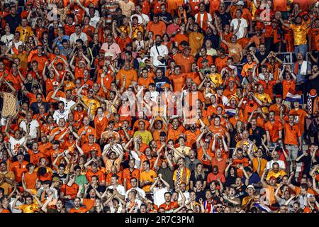 ROTTERDAM - 14/06/2023, ROTTERDAM - Orange fans during the UEFA Nations League semi-final match between the Netherlands and Croatia at Feyenoord Stadion de Kuip on June 14, 2023 in Rotterdam, the Netherlands. ANP MAURICE VAN STONE Stock Photo