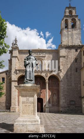 Fray Luis de Granada Monument and Church of Santo Domingo - Granada, Andalusia, Spain Stock Photo