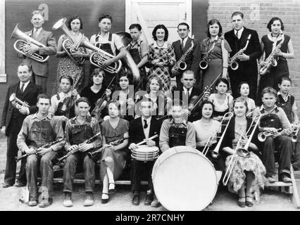 United States,  c 1930 A portrait of a school band. Stock Photo