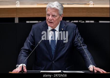 Berlin, Germany. 15th June, 2023. Joachim Gauck, former German President, speaks at the commemoration of the 1953 popular uprising in the plenary session of the Berlin House of Representatives. Credit: Fabian Sommer/dpa/Alamy Live News Stock Photo