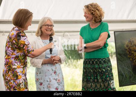 LONDON, UK: June 14, 2023, Martha Kearney & Kate Humble at an auction for the charity Bees for Development celebrating its 30th anniversary at Marlborough House.Credit: Andy Sillett/Alamy Live News  Stock Photo