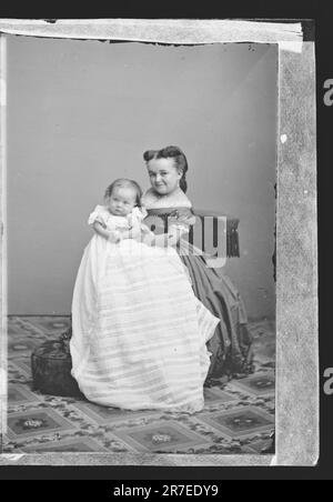 Lavinia Stratton and baby c. 1860-1870 Stock Photo