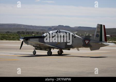 Santa Gertrudis, Chihuahua, Mexico. 14th June, 2023. Mexican Air Force. In the National Training Camp there was also a small demonstration of the entire air and land arsenal of the Mexican Army. (Credit Image: © Luis Salgado/Pacific Press via ZUMA Press Wire) EDITORIAL USAGE ONLY! Not for Commercial USAGE! Stock Photo