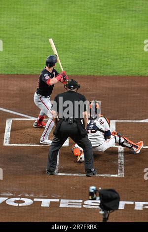 Washington Nationals right fielder Lane Thomas (28) in the fourth ...