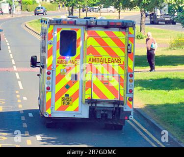 Ambulance rushing to emergency o A82 great western road Stock Photo