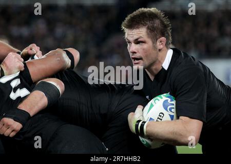 New Zealand’s captain Richie McCaw whilst playing Argentina during quarter-final 4 match of the Rugby World Cup 2011, Eden Park, Auckland, New Zealand, Sunday, October 09, 2011. Stock Photo