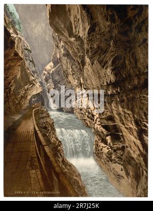 Tamina Gorge, Altes Bad Pfäfers, Bad Ragaz, Sarganserland, St. Gallen, Switzerland 1890 Stock Photo