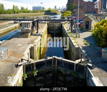 Bow Locks leading from the tidal Bow Creek to Limehouse Cut and the River Lee Stock Photo